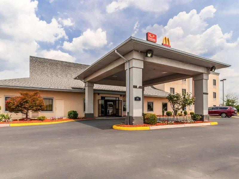 Econo Lodge Inn & Suites Middletown Екстериор снимка